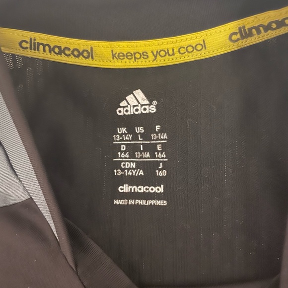Adidas Kids Youth Boy’s Climacool Black and Gray Shirt - Picture 4 of 4